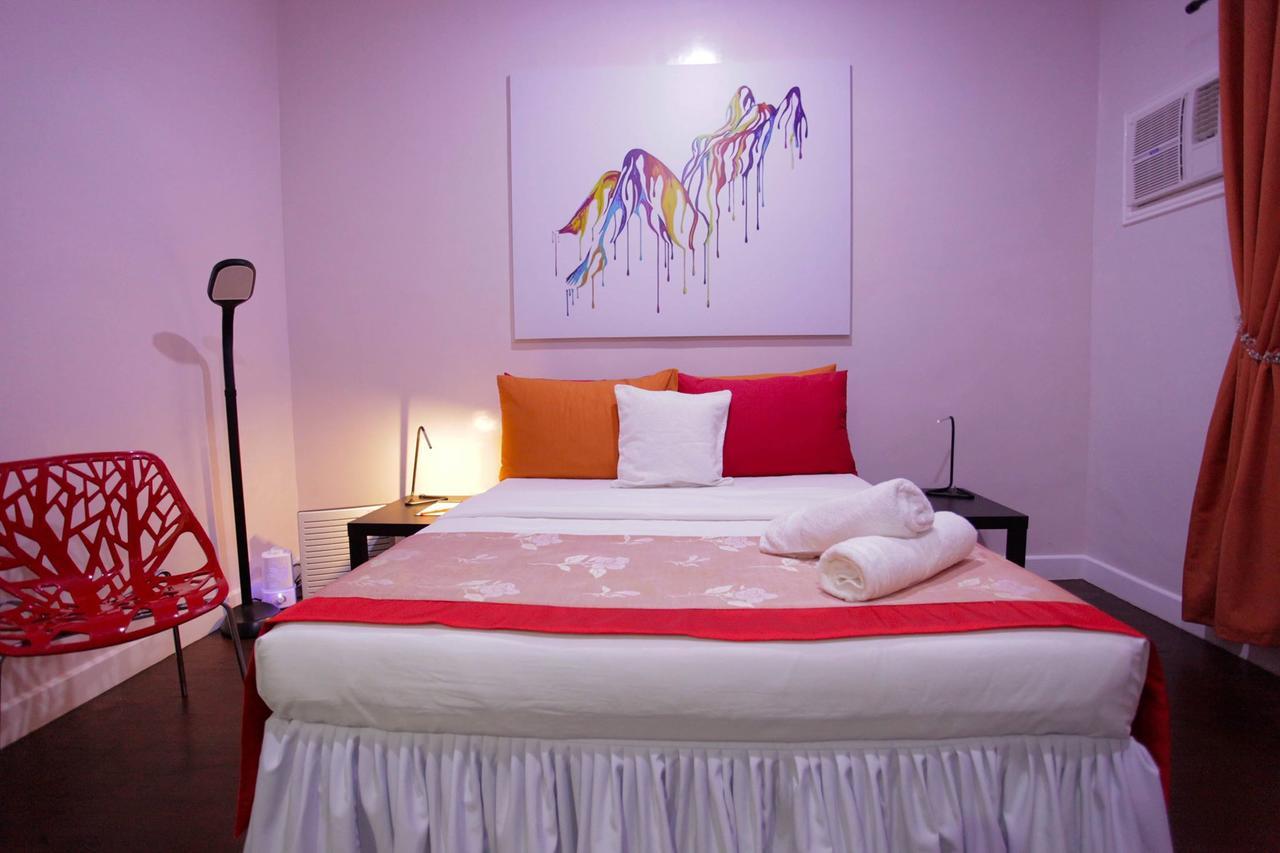 Halfway House Hostel Mactan Cebu Airport Lapu-Lapu City Esterno foto